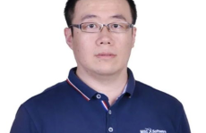 网红张浩图片,网红界的时尚风向标，潮流穿搭指南